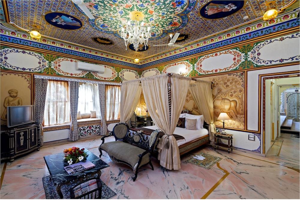 Chunda Palace Удайпур Экстерьер фото