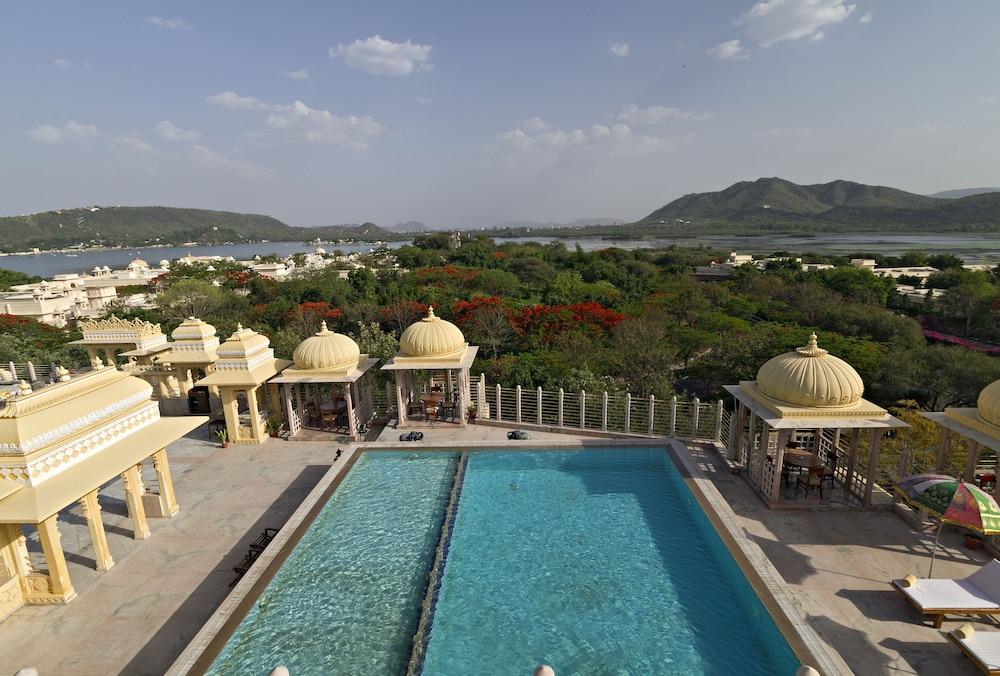 Chunda Palace Удайпур Экстерьер фото