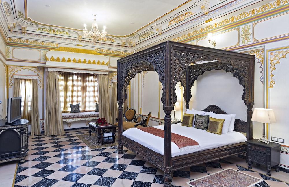 Chunda Palace Удайпур Экстерьер фото