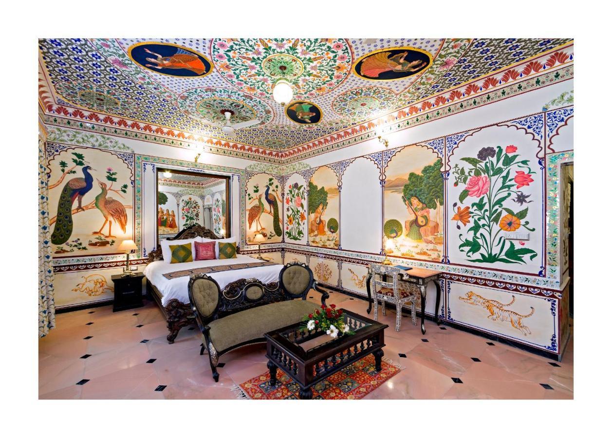 Chunda Palace Удайпур Экстерьер фото