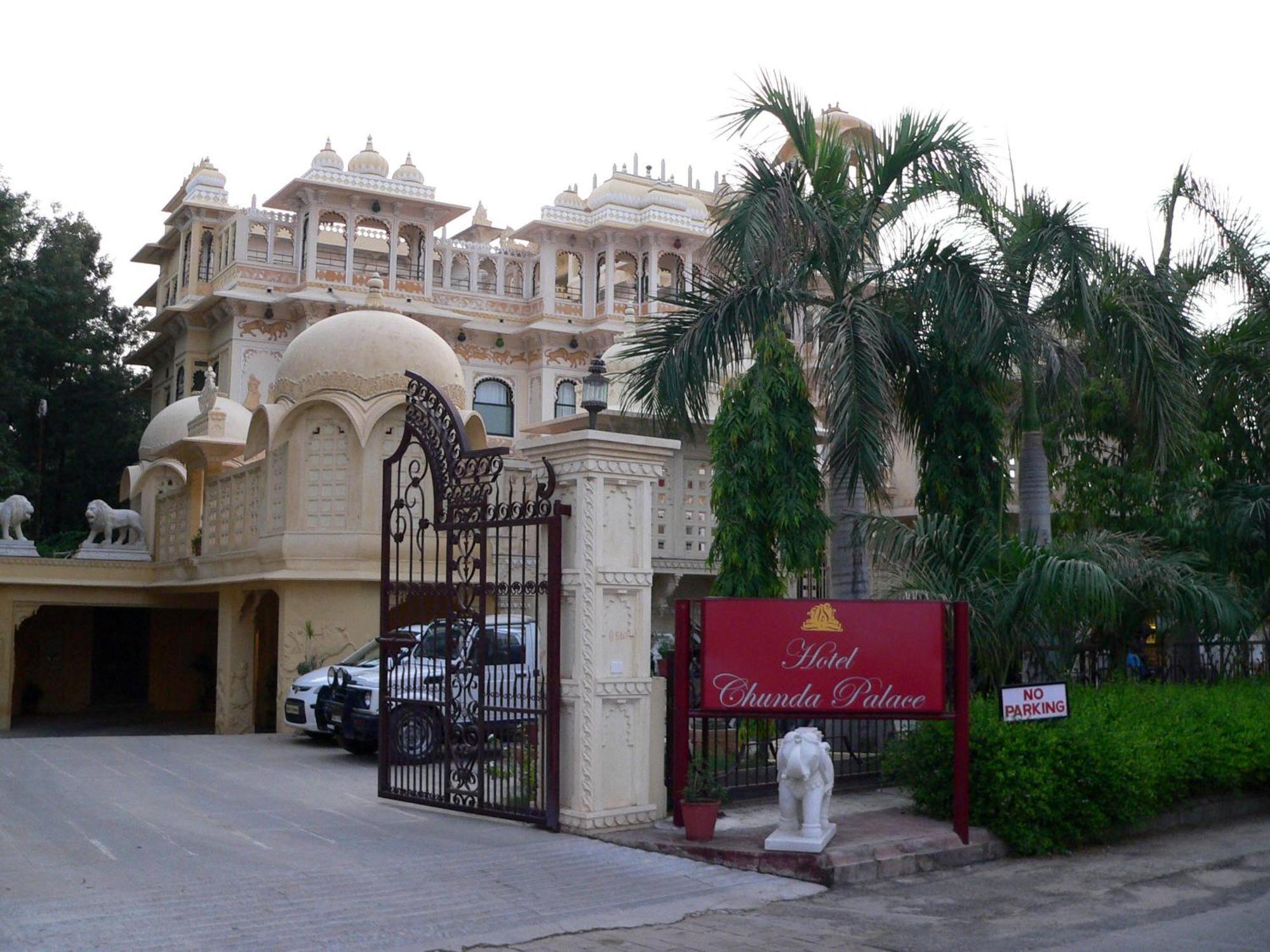 Chunda Palace Удайпур Экстерьер фото