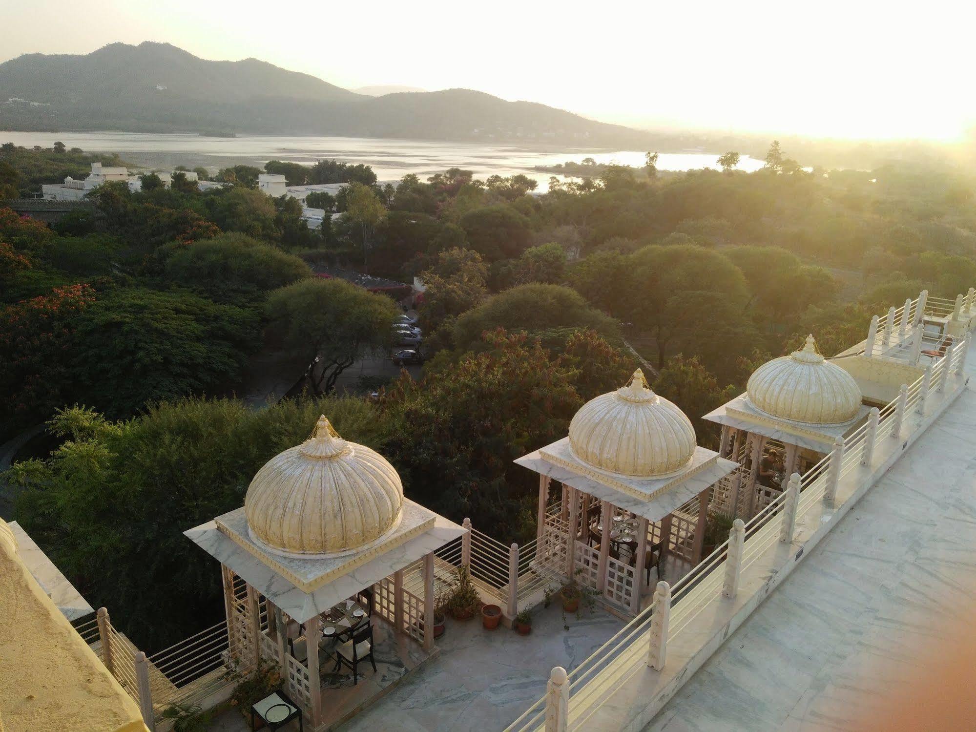 Chunda Palace Удайпур Экстерьер фото