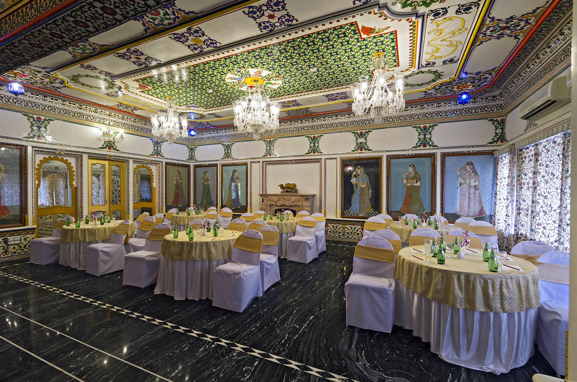 Chunda Palace Удайпур Экстерьер фото